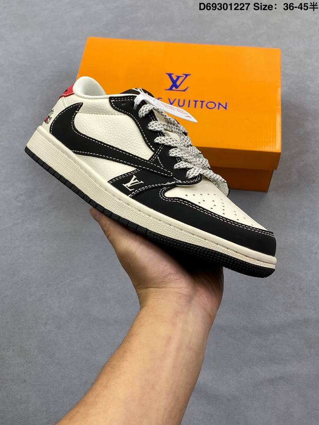 Company Grade: Nike Air Jordan 1 X Travis Scott AJ1 Reverse Swoosh Jordan 1 'DIY