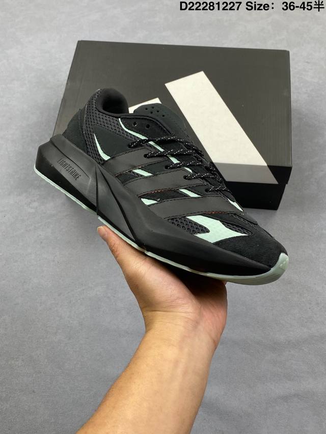 Adidas Lightblaze Ultralight Non-Slip Running Shoes, a new unisex lightweight at