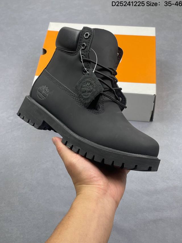 Timberland mid-top outdoor casual shoes, a super best-selling style for years.