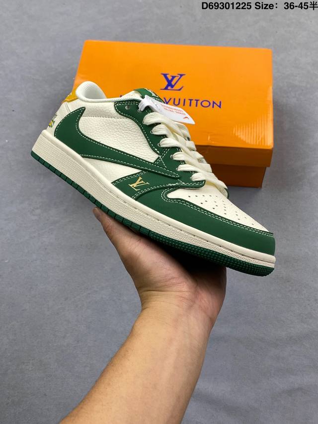 Company Grade: Nike Air Jordan 1 X Travis Scott AJ1 Reverse Swoosh Jordan 1 'DIY