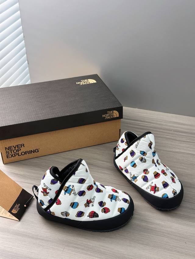 The North Face High-Top Bread Shoes Exclusive New Colorway Cartoon Style. The do