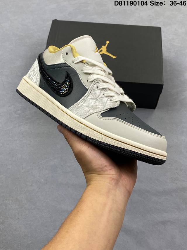 Air Jordan 1 Low Se Low-Top Black/Grey Satin AJ1 Jordan 1 Low-Top Crystal Silk J