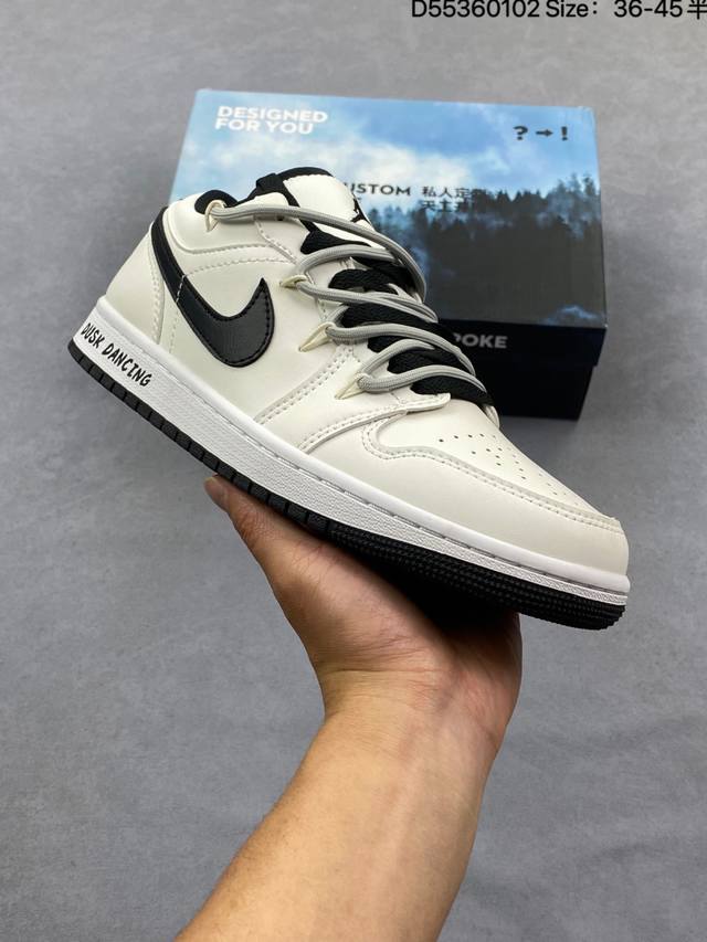 Nike Air Jordan 1 Low Classic Versatile AJ1 Low-Top Casual Sneakers DDD Style C