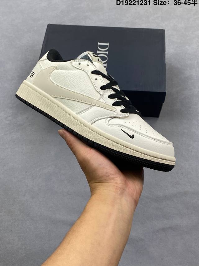 Fragment X Travis Scott X Stuart DDD Air Jordan 1 Low Three-Way Collaboration Re