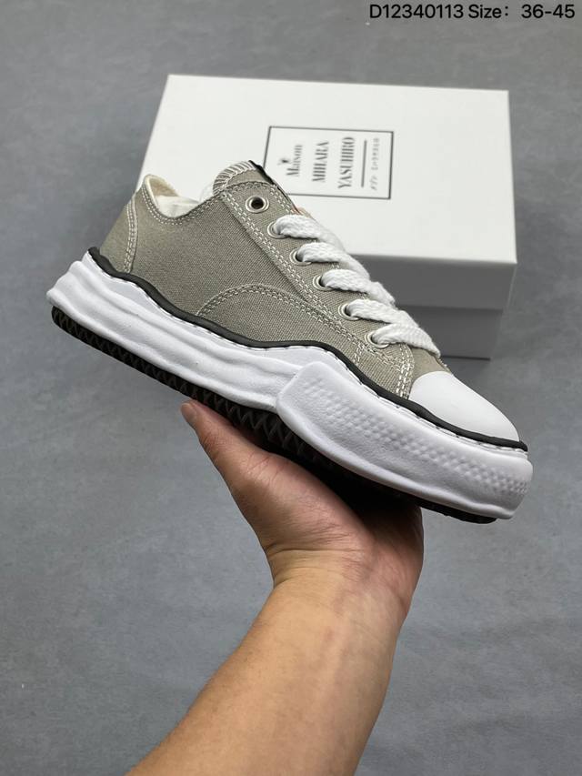 Shawn Yue's Favorite Item: Retro Melting Style Japanese Concept Fashion Designe