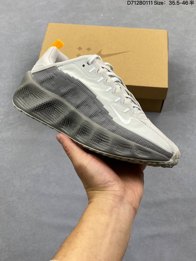 Authentic label with half sizes DDD Nike Ava Rover men's and women's lightweigh