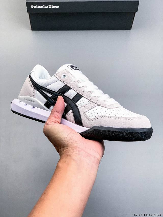 Asics Onitsuka Tiger Ultimate 81 Ex 40th Anniversary Edition. The upper is craft