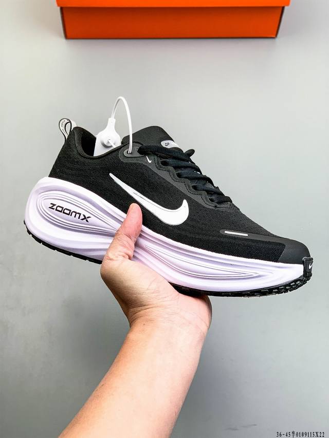 Nike Vomero Plus Comfortable, Shock-Absorbing, Anti-Slip Low-Top Running Shoes