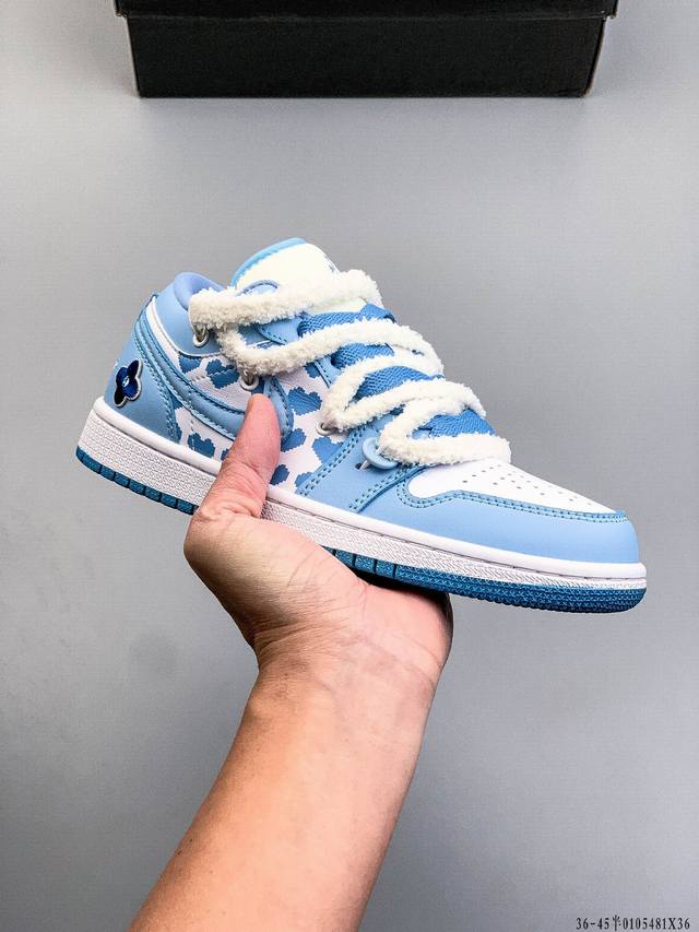 Nike Air Jordan 1 Low (AJ1) - Trendy and Casual Sneakers. Perfectly crafted AJ1