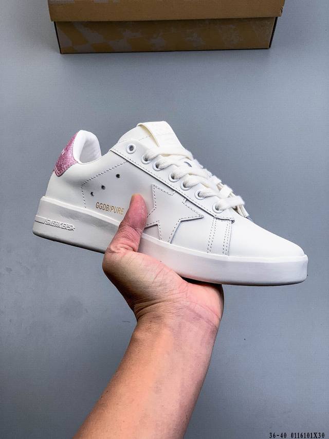 Ggdb Golden Goose Super Star series distressed sneakers are a viral sensation on