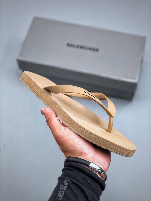 Balenciaga classic versatile simple flip-flops, summer home, beach, street styl