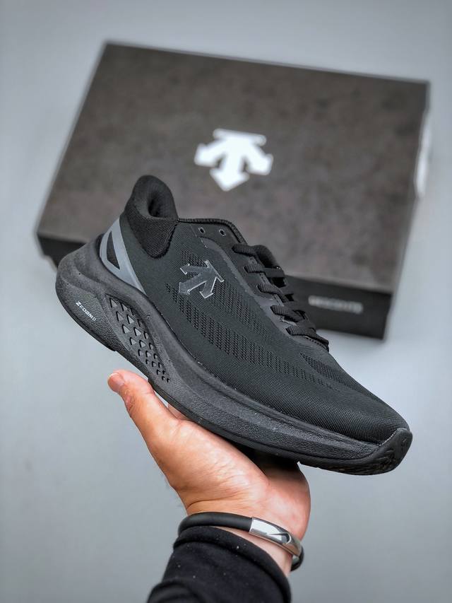 Descente Run Step Low Running Shoes, Sq113Rrn14, for Urban Commuting, Outdoor M