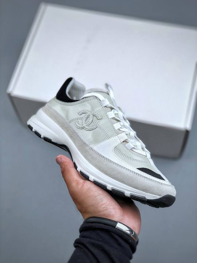 Chanel 25Ss Spring/Summer New Arrival Top-Tier Casual Sneakers DDD This classic