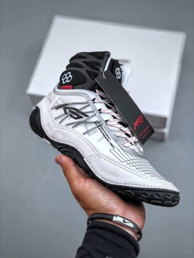 Rudis Ks Infinity Edge, the same style worn by Kels & Nate as indoor fitness com