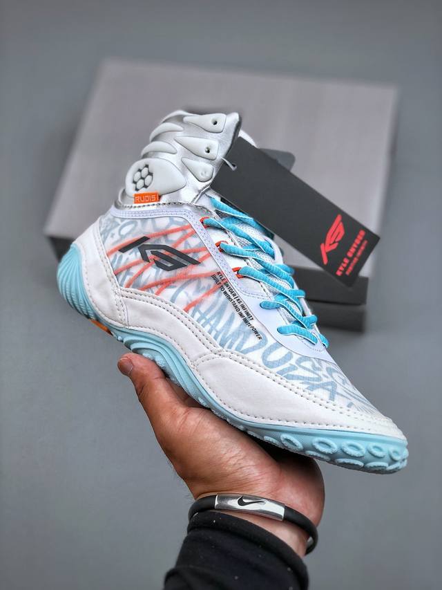 Rudis Ks Infinity Edge, the same style worn by Kels & Ned, is an indoor fitness,