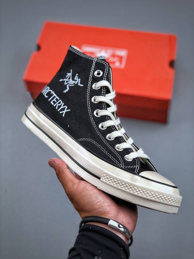 Converse and Arc'teryx Collaboration: Converse Chuck 1970s. This limited-editio