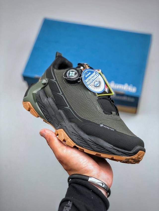 New Arrival Columbia Men's Hiking and Trail Running Shoes DDD The upper is made