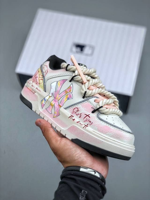 Mlb Chunky Liner New York Yankees Lace-up Distressed Custom Colorway Senior Shoe