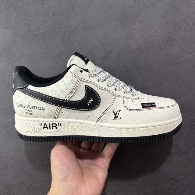 Customized Nike Air Force 1 '07 Low