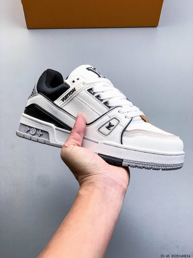 Louis Vuitton Lv sneakers DDD These are the shoes that the "Sisters Who Make Wa