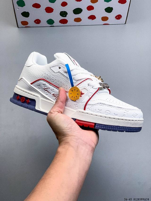 Louis Vuitton Lv sneakers DDD These are the shoes that the "Sisters Who Make Wa