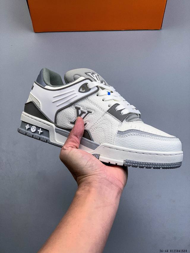 Louis Vuitton Lv sneakers DDD These are the shoes that the "Sisters Who Make Wa