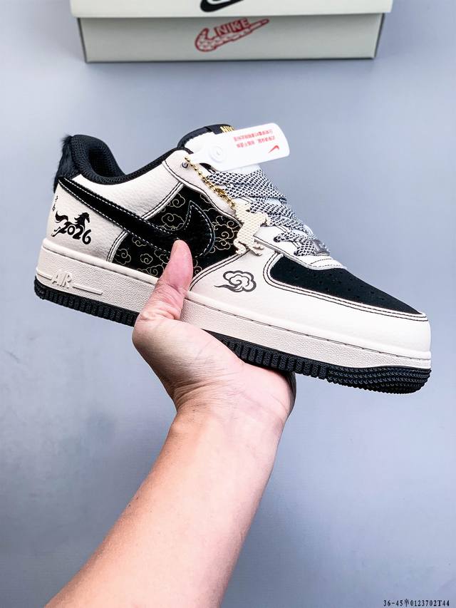 Original last data paper version, made with hard, high-quality leather upper, a