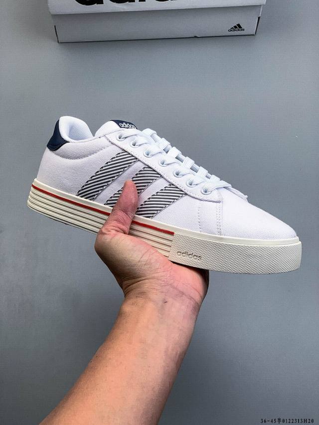 Authentic label, half size! Adidas Daily 4.0 Comfortable and Versatile Casual Sn