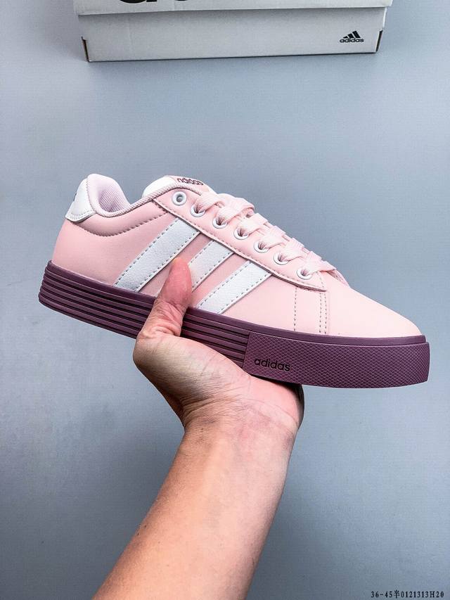 Authentic label, half size! Adidas Daily 4.0 Comfortable and Versatile Casual S