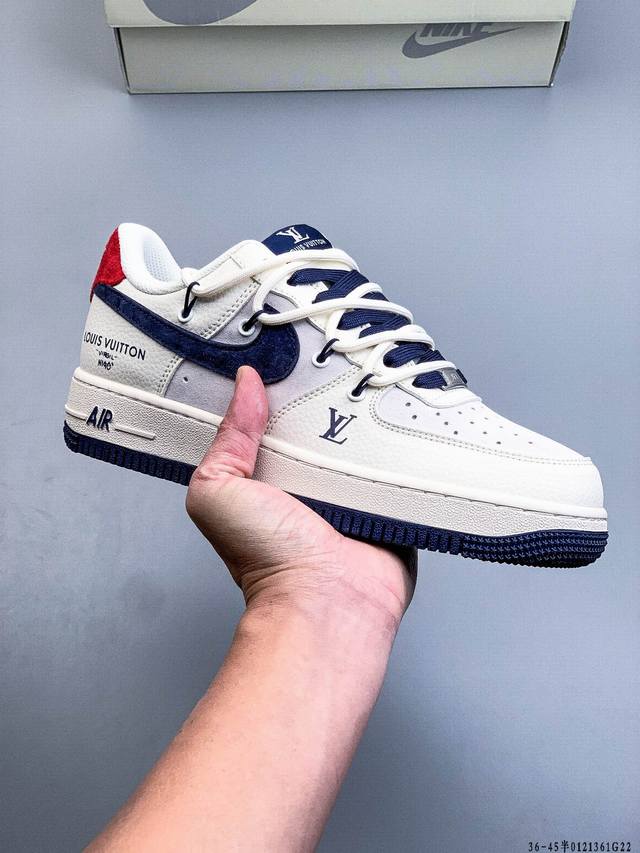 Original last data paper template, featuring a high-quality, durable leather up