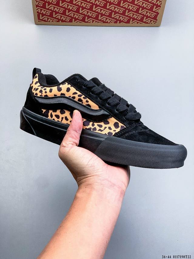 Company Grade! Vans Vault Knu-Skool Vr3 Lx Low-Top Casual Sneakers DDD 0117 T22