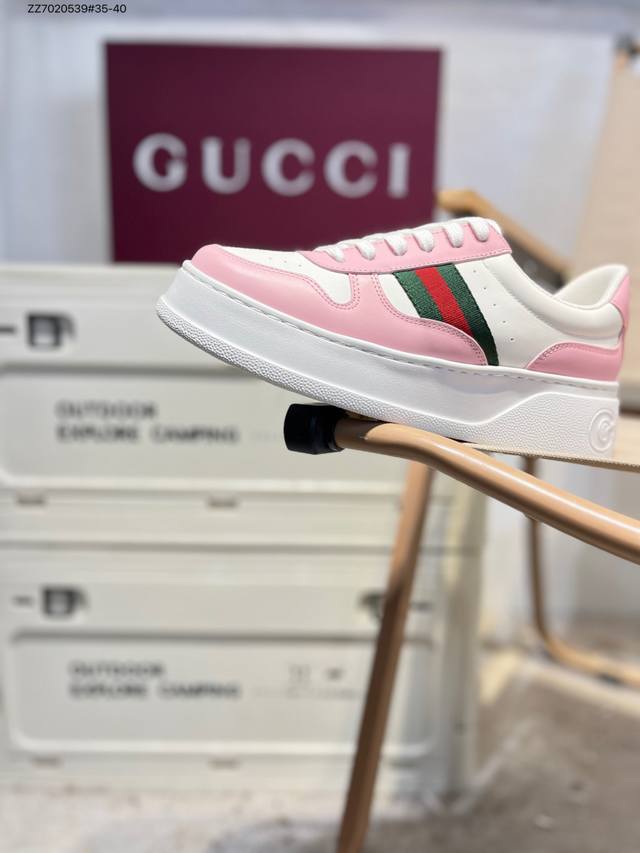 Gucci Leather-embellished Round Toe Lace-up Platform Low-top Sneakers for Men an