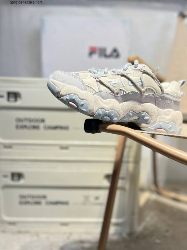 Fila Fusion Low-Top Sports and Casual Shoes. Filafusion primarily focuses on fas