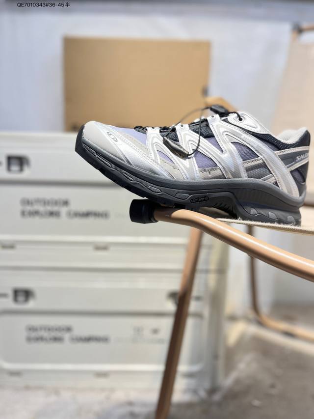 Salomon Xa Pro Xt-Quest outdoor trail running shoes feature a Sensifit fit upper