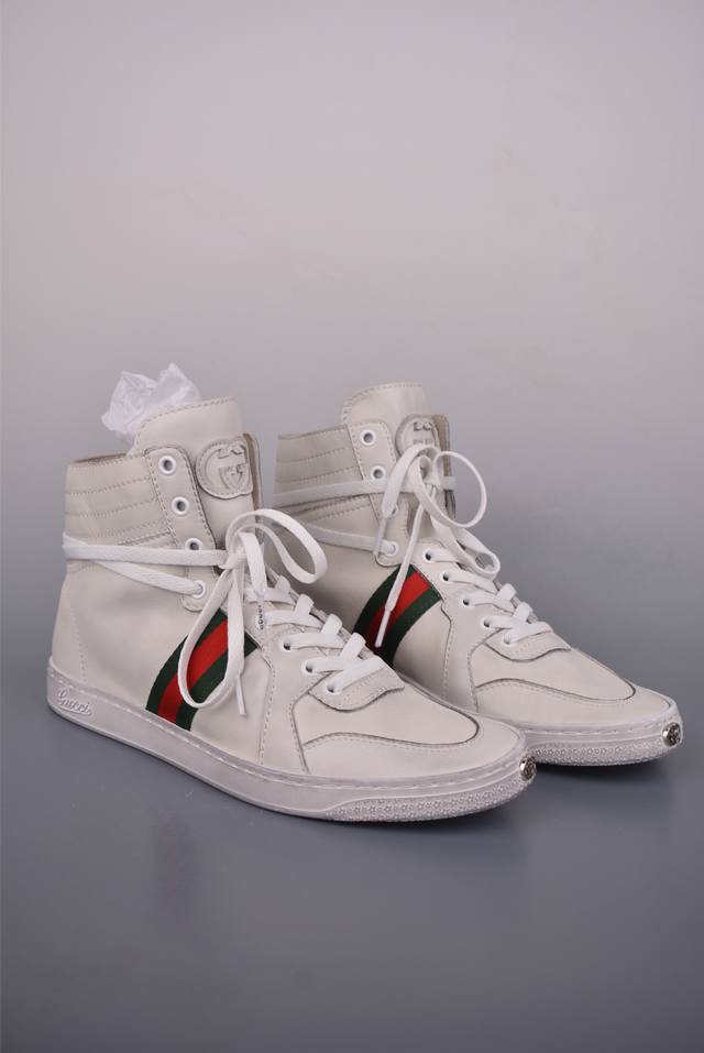 Gucci Ss26 Demna's First Show Style Lambskin High-Top Sneakers DDD Simple and Ve