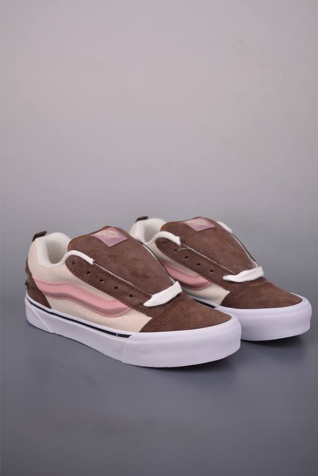 Vans Knu Skool Studded Official New Retro Casual Chubby Shoes DDD This design hi