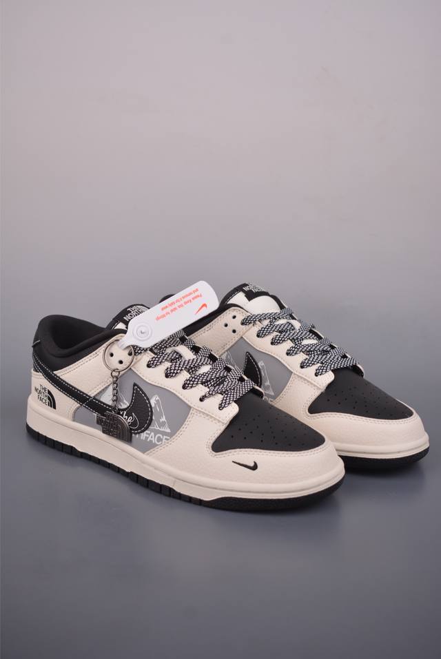 Nike SB Dunk Low The North Face Collaboration DDD Highly Recommended by Top-Tie