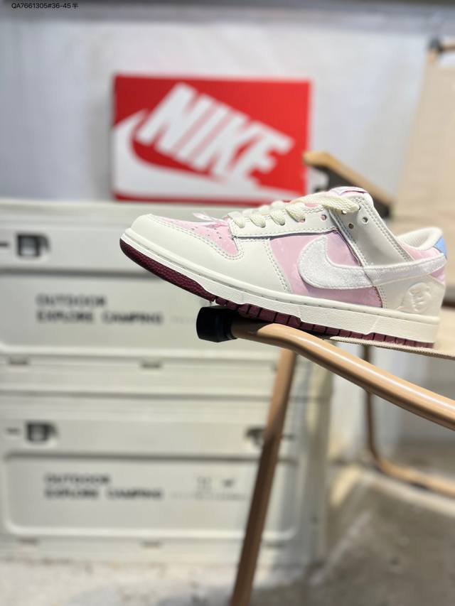 Nike Dunk Low SB series classic versatile casual sports sneakers. The thickened