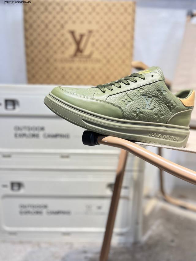 Louis Vuitton Lv Louis Vuitton sneakers DDD New Lv Trainer latest colorway snea