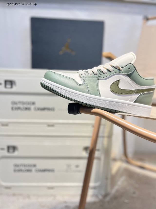 Factory Grade Top Layer Leather Jordan Air Jordan 1 Low AJ1 Basketball Shoes Of