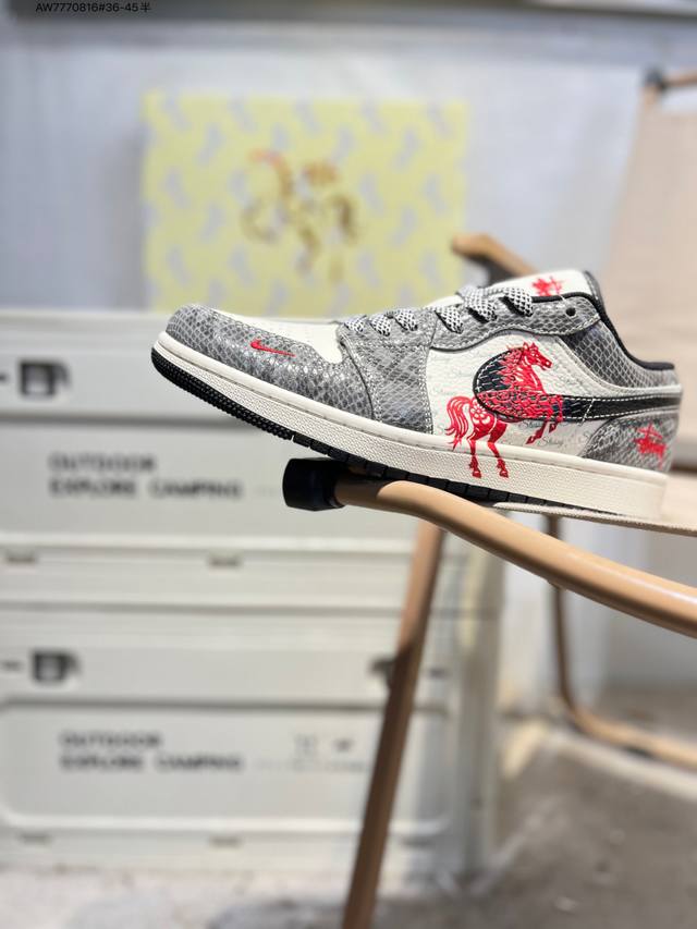 Factory Grade Top Layer Leather Jordan Air Jordan 1 Low AJ1 Basketball Shoes Of