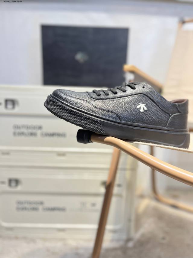 Descente Chron Pacer Retro Lightweight Durable Low-Top Casual Shoes 3 Aa7422224#