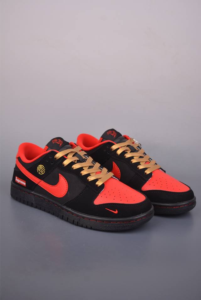 Nike SB Dunk Low Supreme Collaboration DDD Pure Original Factory Product Highly