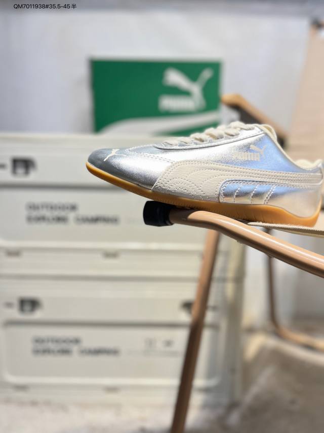 Upgraded original last and paper version development#Uses suede upper material#L