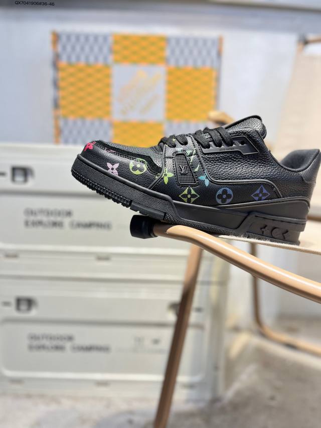 Louis Vuitton Lv Louis Vuitton sneakers DDD New Lv Trainer latest colorway snea