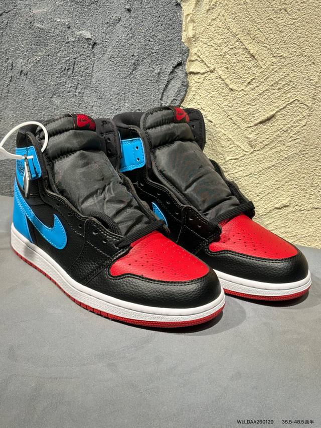 Air Jordan 1 High Og Lost & Found. This high-top, distressed Chicago AJ1 basketb
