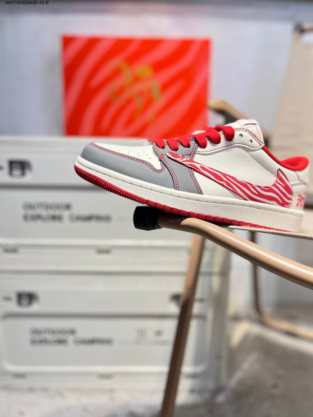 Factory Grade Top Layer Leather Jordan Air Jordan 1 Low AJ1 Basketball Shoes Of