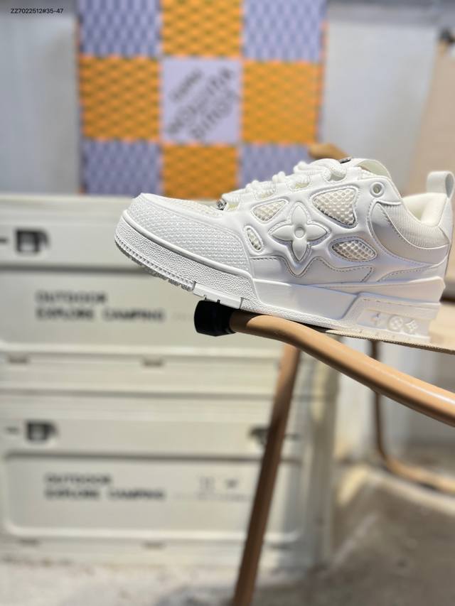 Louis Vuitton Lv Louis Vuitton sneakers DDD New Lv Trainer latest colorway snea