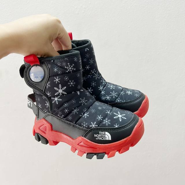 The North Face Anti-Slip Buckle Children's Snow Boots DDD Anti-Slip Design: The