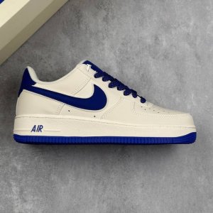 Local Core Private Nk Air Force 1'07 Low Beige Hook Full Of Stars Air Force One